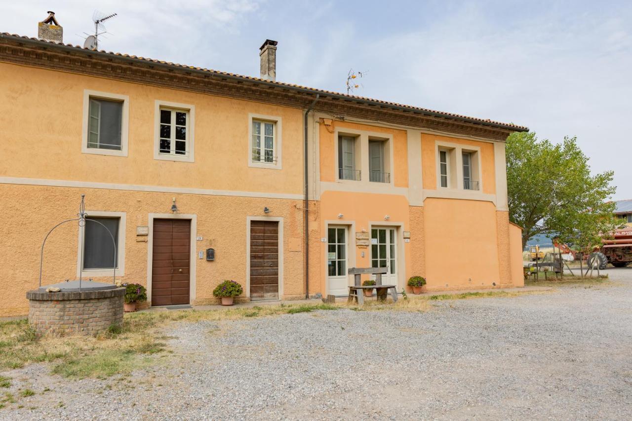 Agriturismo La Valle Della Lavanda - Podere Mezzastrada Fauglia المظهر الخارجي الصورة