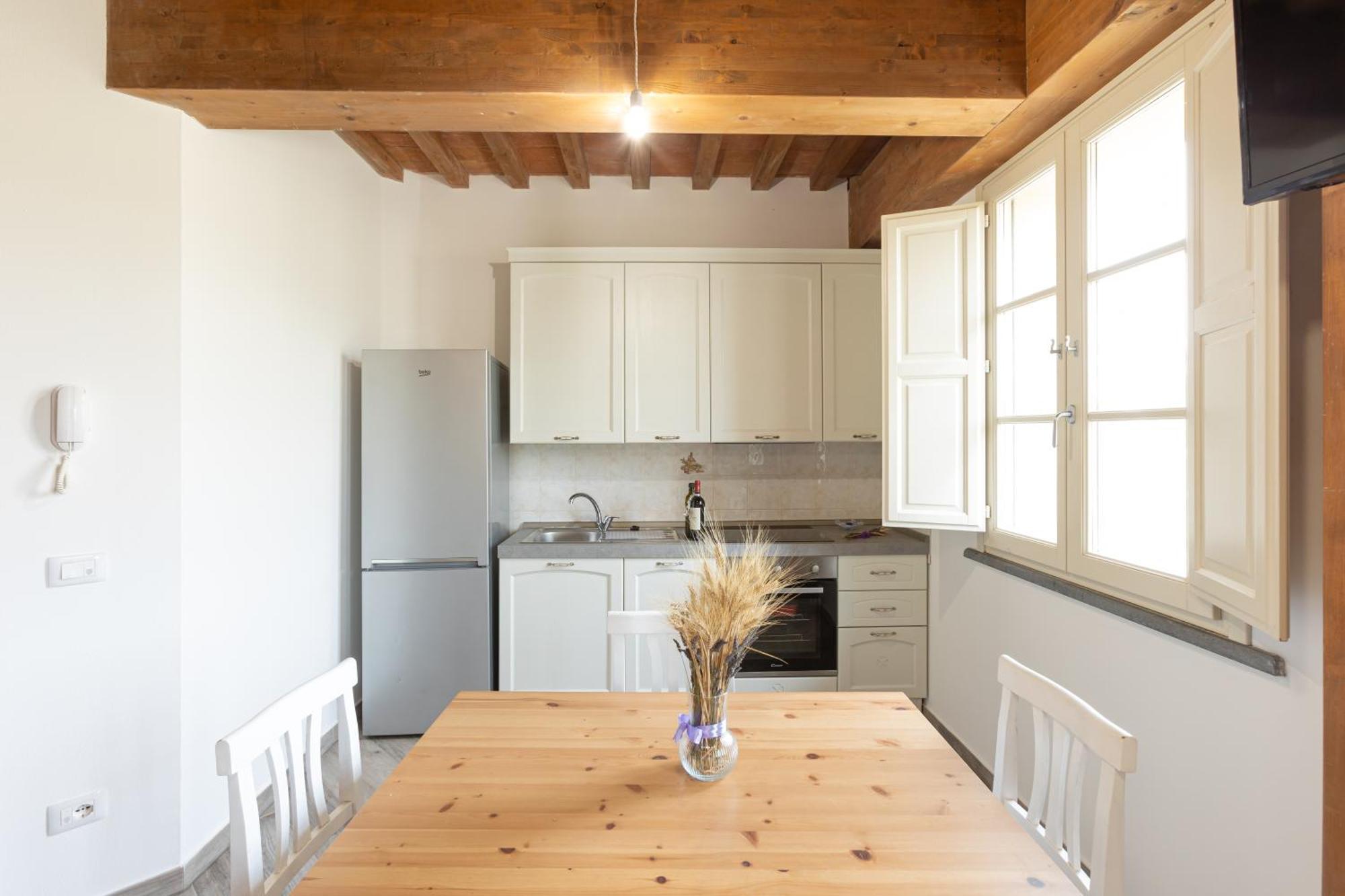 Agriturismo La Valle Della Lavanda - Podere Mezzastrada Fauglia الغرفة الصورة