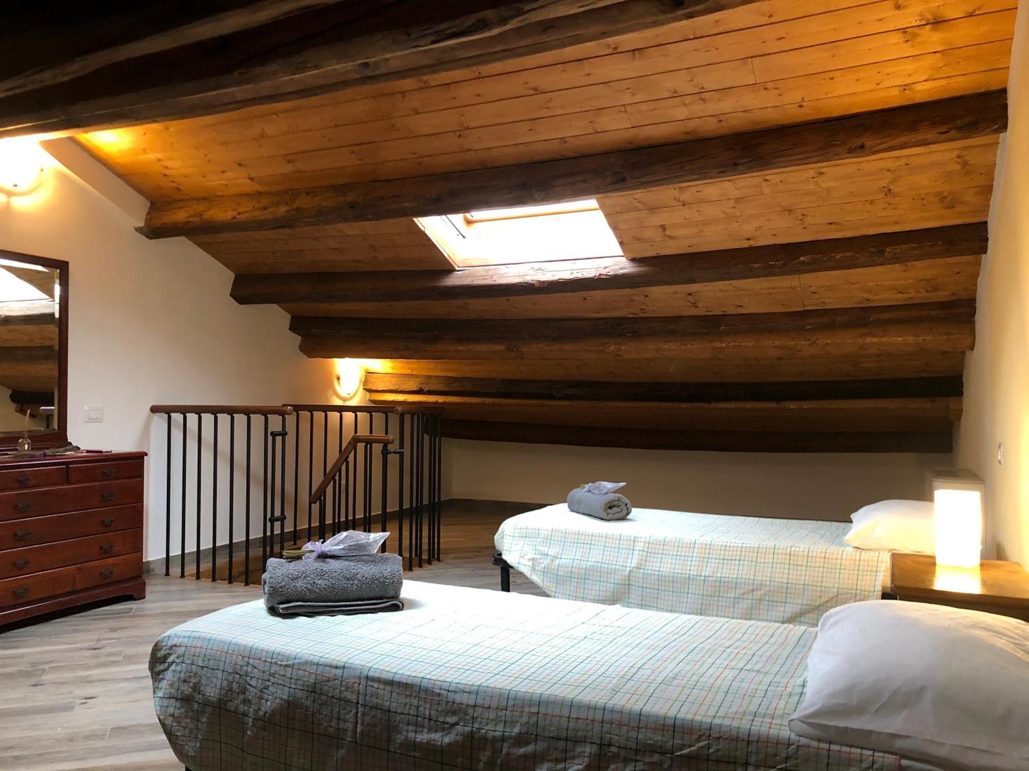 Agriturismo La Valle Della Lavanda - Podere Mezzastrada Fauglia الغرفة الصورة