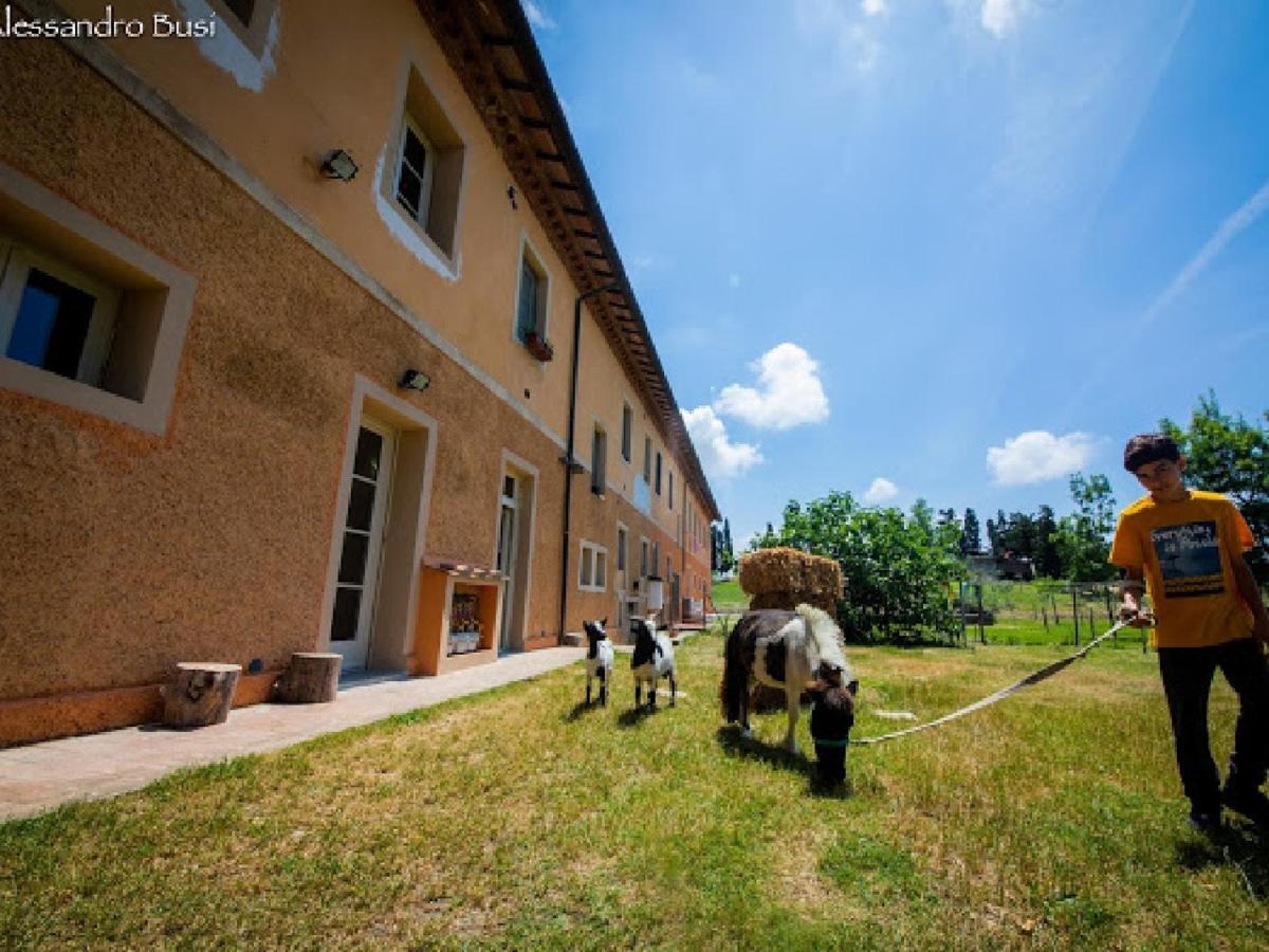 Agriturismo La Valle Della Lavanda - Podere Mezzastrada Fauglia المظهر الخارجي الصورة